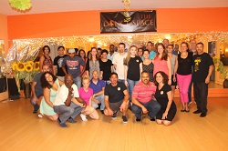 group salsa lessons class