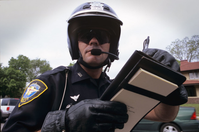 cop giving traffic ticket